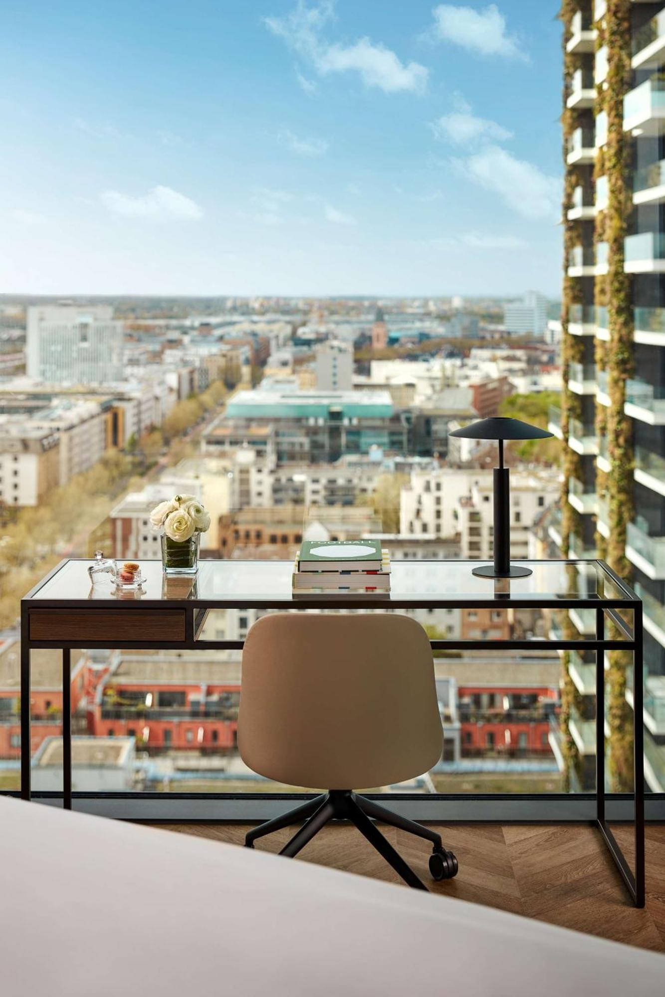 Hotel Nh Collection Frankfurt Spin Tower Fráncfort del Meno Exterior foto